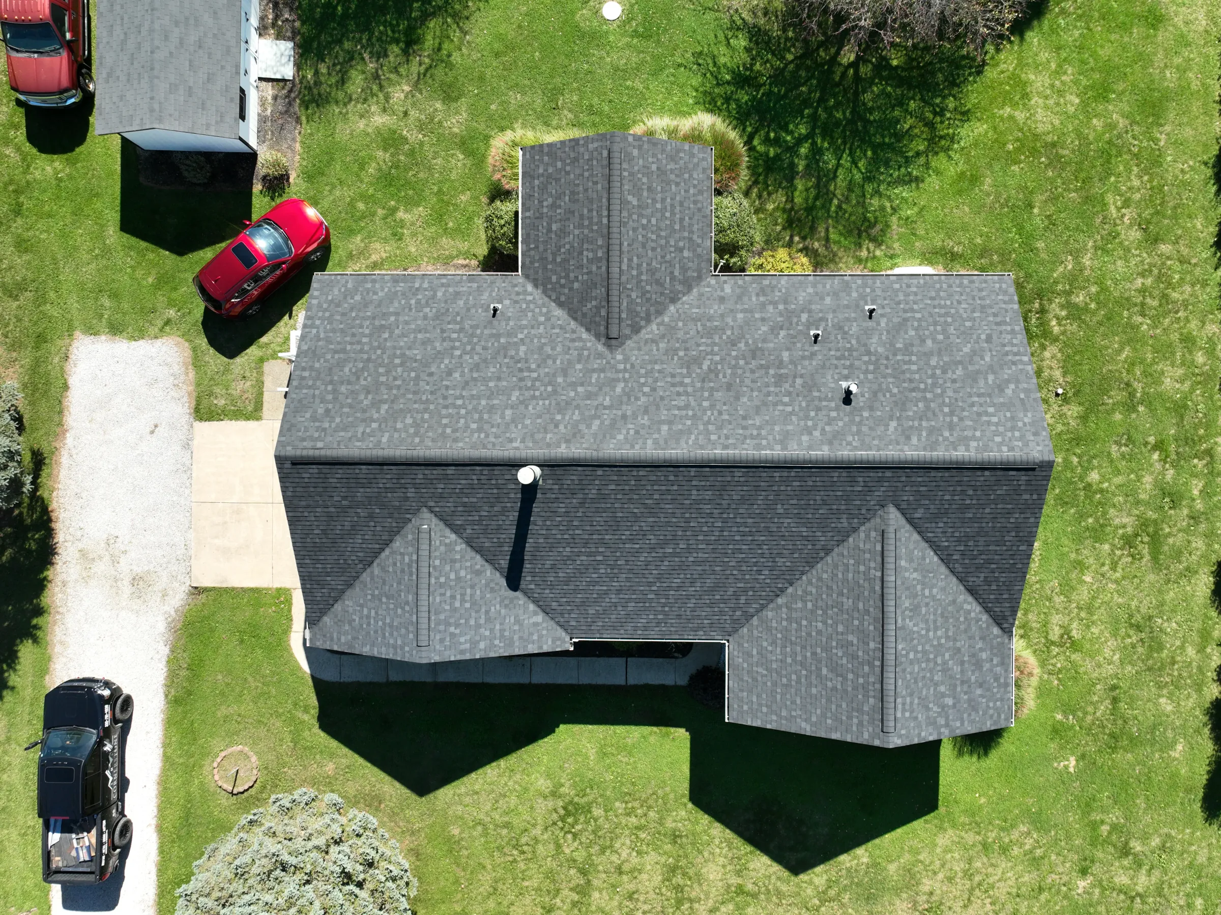 Completed roofing project. 420 West Hutton Road