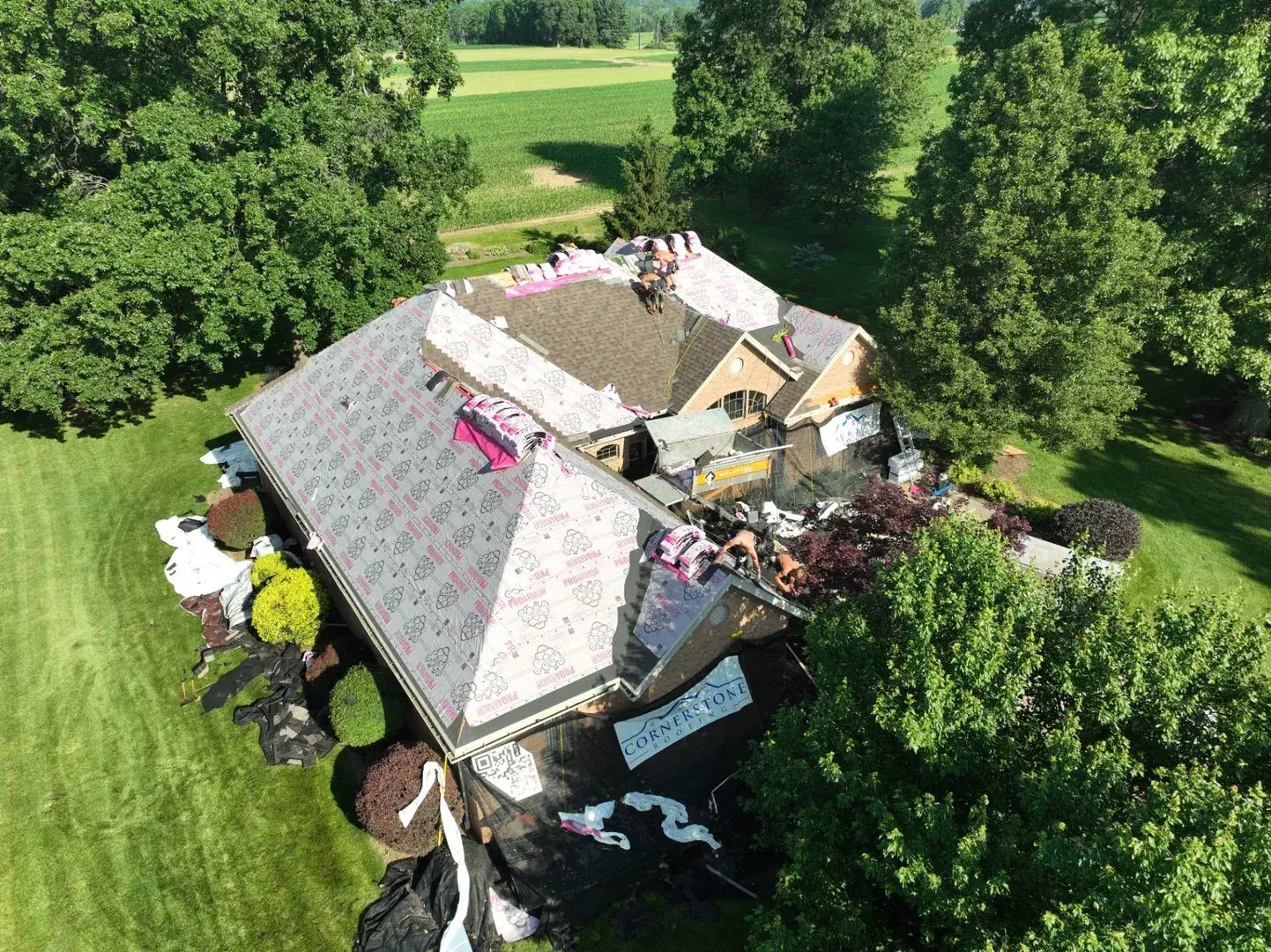 Green OH. Shingle installation